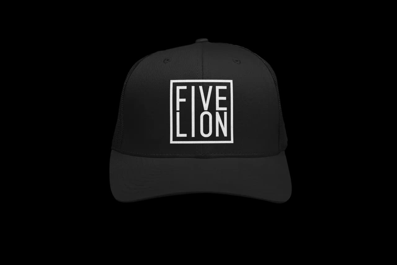 Five Lion Graphic Hat